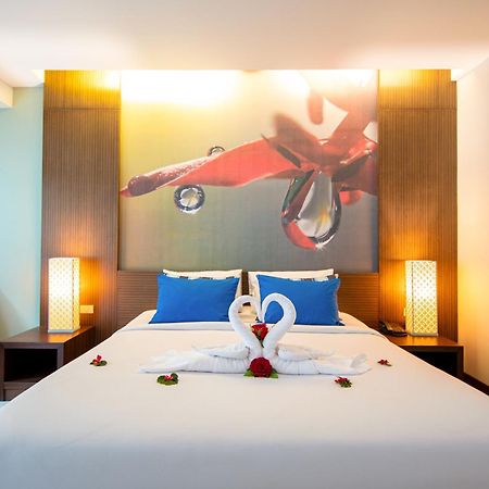 A2 Pool Resort - Sha Plus Phuket Esterno foto
