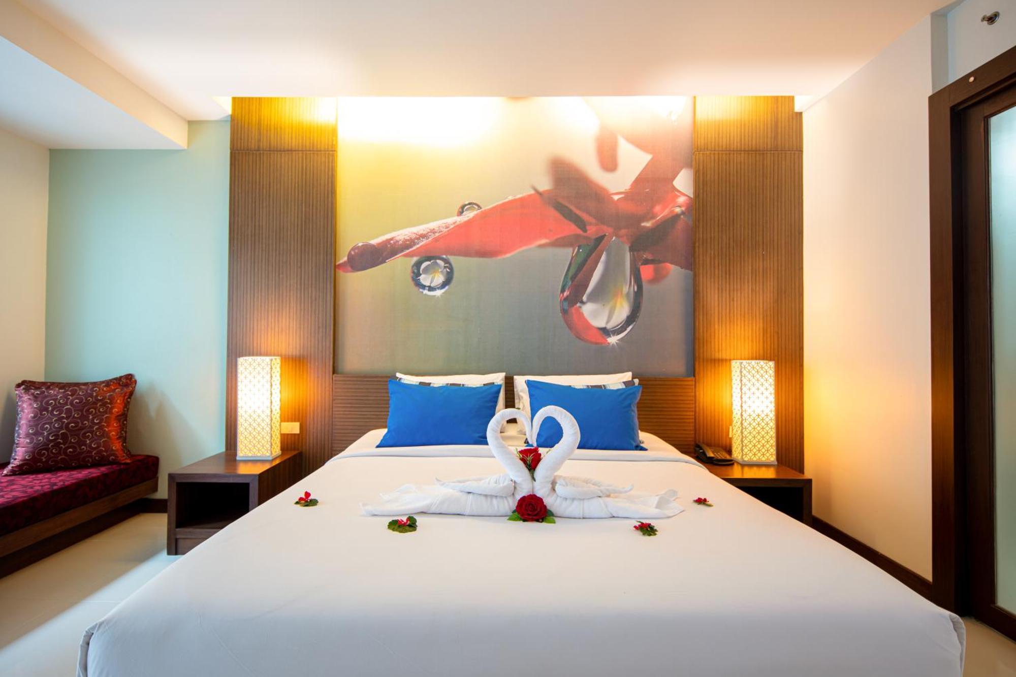 A2 Pool Resort - Sha Plus Phuket Esterno foto