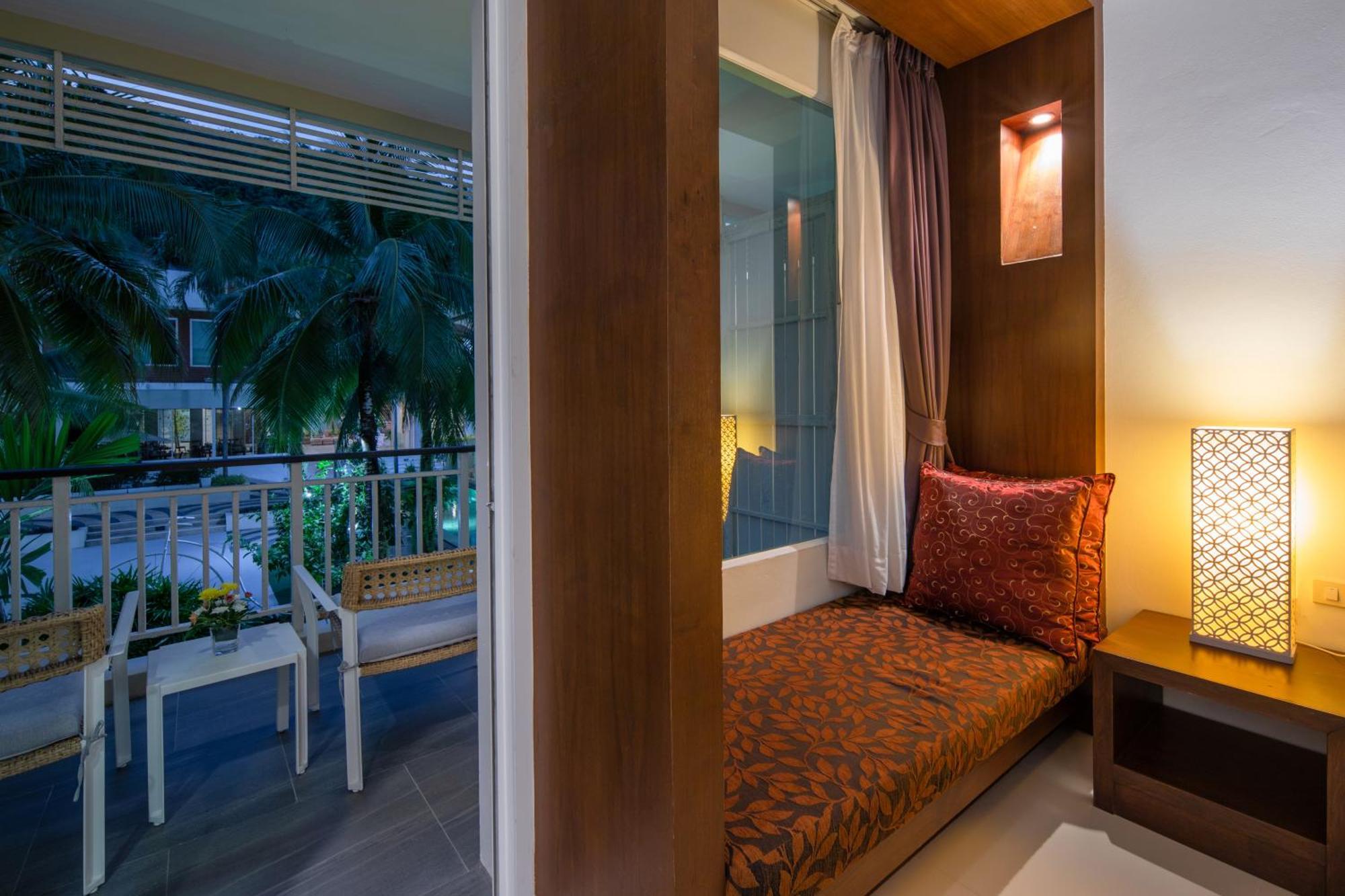 A2 Pool Resort - Sha Plus Phuket Esterno foto